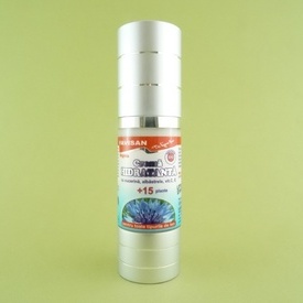 Crema hidratanta cu eucerina, albastrele, vitamina C, vitamina E si 15 plante bio FAVISAN (30 ml)
